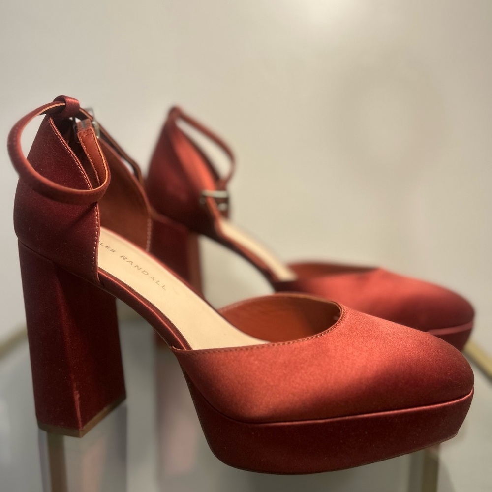 Loeffler Randle Selina platform SZ 10
